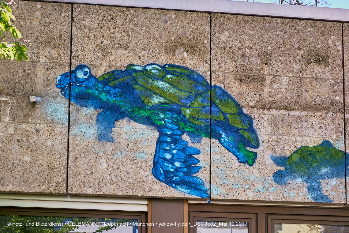 21.03.2017 - Abrissbaustelle Quiddezentrum in Neuperlach